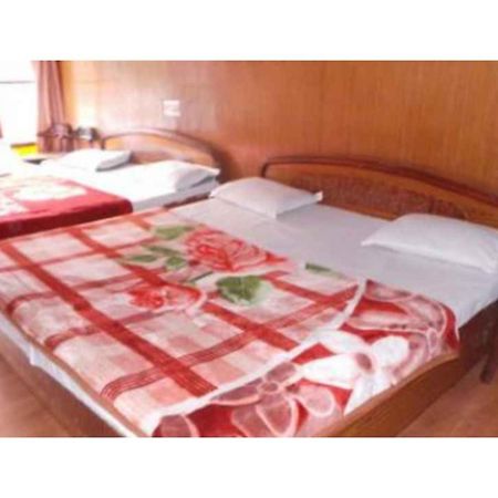 נייניטל Hotel Darpan מראה חיצוני תמונה