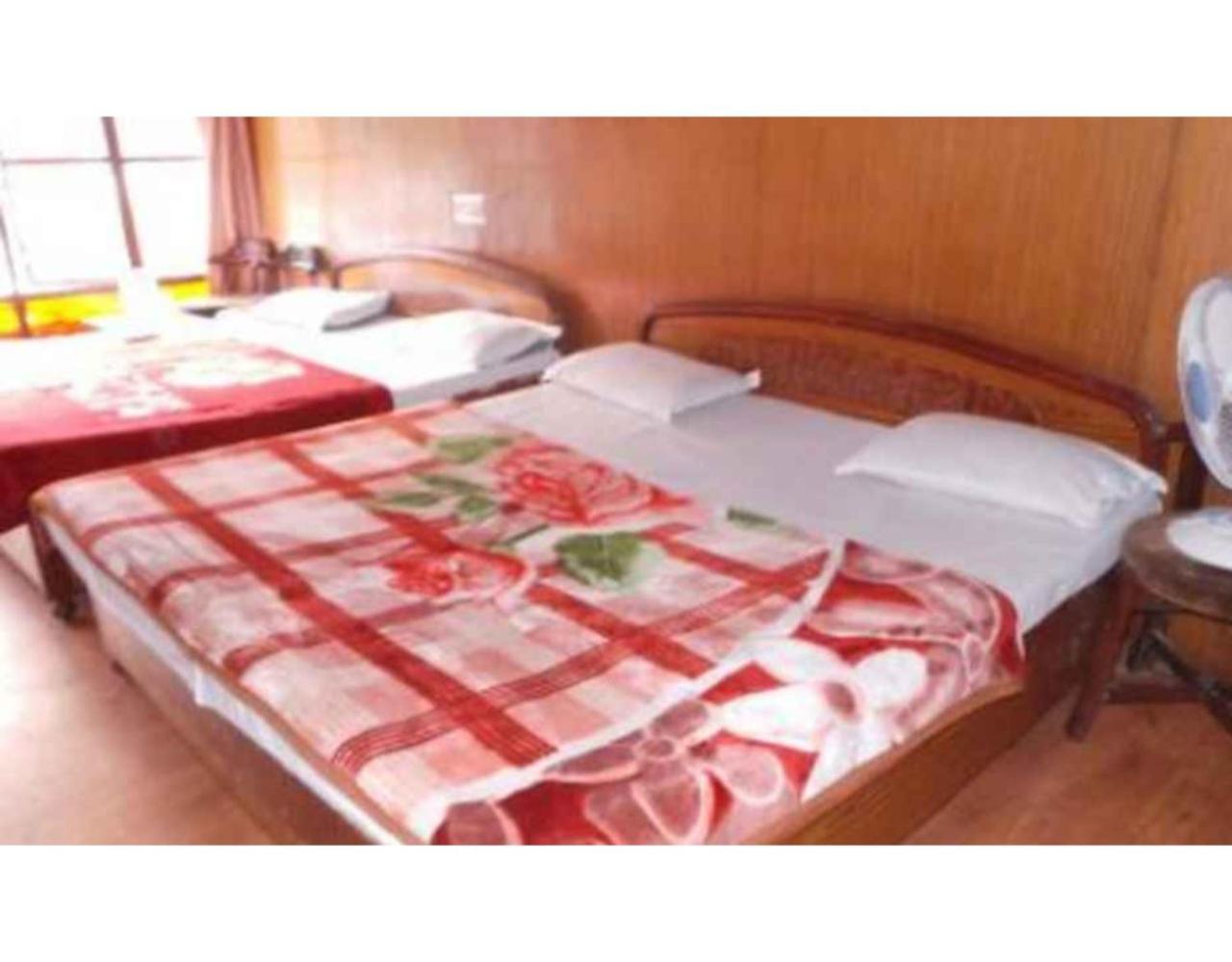 נייניטל Hotel Darpan מראה חיצוני תמונה